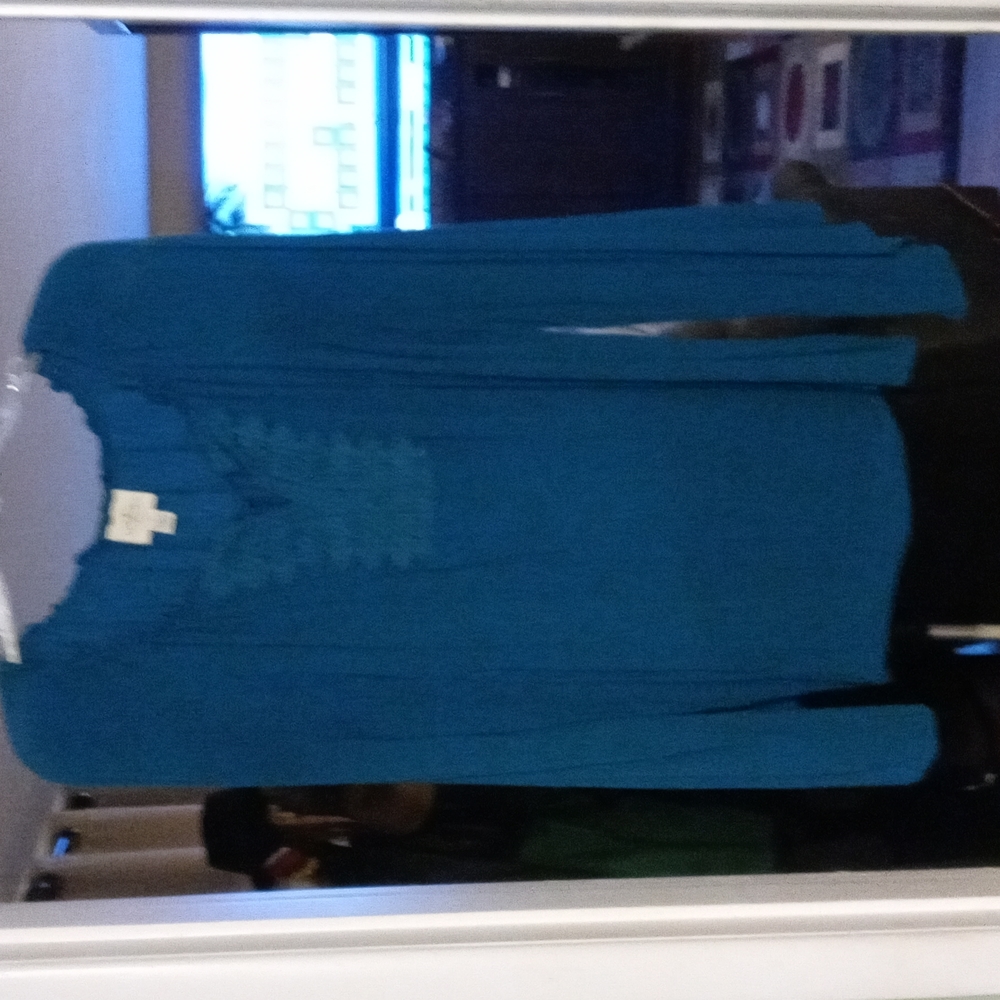 Women blouse, full sleeve